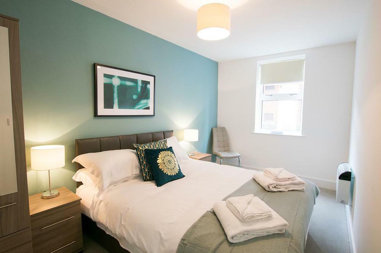 สแตรทฟอร์ด เซ็นทรัล อพาร์ตเมนต์  Apartment สแตรทฟอร์ด อะพอน เอวอน ภายนอก รูปภาพ