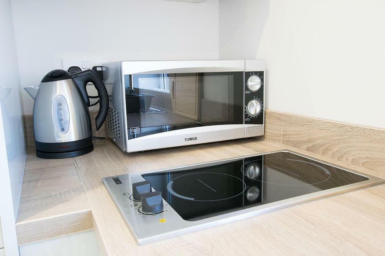สแตรทฟอร์ด เซ็นทรัล อพาร์ตเมนต์  Apartment สแตรทฟอร์ด อะพอน เอวอน ภายนอก รูปภาพ