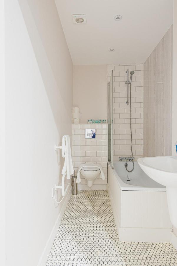 สแตรทฟอร์ด เซ็นทรัล อพาร์ตเมนต์  Apartment สแตรทฟอร์ด อะพอน เอวอน ภายนอก รูปภาพ